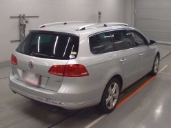 VOLKSWAGEN PASSAT VARIANT HIGH LINE 2011