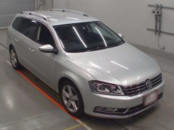 VOLKSWAGEN PASSAT VARIANT HIGH LINE 2011