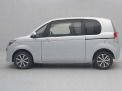 TOYOTA SPADE F 4WD 2014