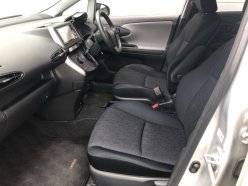 TOYOTA WISH 1.8 X 4WD 2010