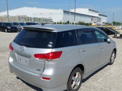 TOYOTA WISH 1.8 X 4WD 2010