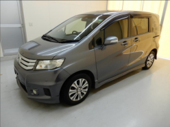 HONDA FREED SPIKE G Aero 2012