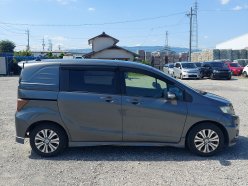 HONDA FREED SPIKE G Aero 2012