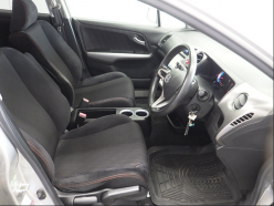 HONDA STREAM ZS 2009