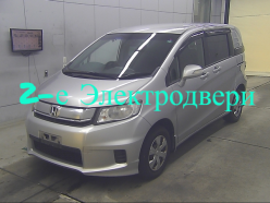 HONDA FREED SPIKE G Just Selection 2015