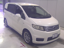 HONDA FREED SPIKE G Just Selection 2010