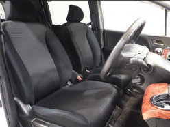 HONDA FREED SPIKE G Just Selection 2010