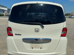 HONDA FREED SPIKE G Just Selection 2010