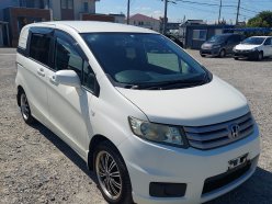HONDA FREED SPIKE G Just Selection 2010