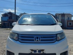HONDA FREED SPIKE G Just Selection 2010
