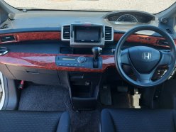 HONDA FREED SPIKE G Just Selection 2010