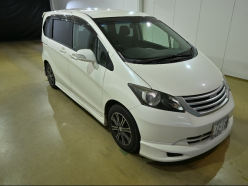 HONDA FREED G Just Selection 2011