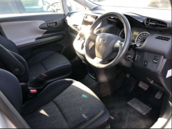 TOYOTA WISH 1.8X HID Selection 2011