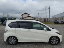 HONDA FREED G Just Selection 2011