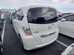 HONDA FREED G Just Selection 2011