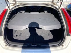 VOLVO V40  2016