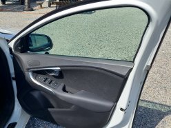 VOLVO V40  2016