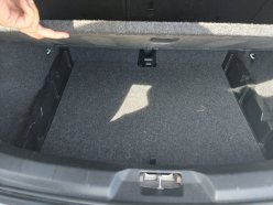 VOLVO V40  2016
