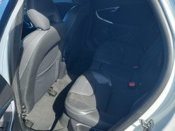 VOLVO V40  2016