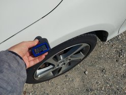 VOLVO V40  2016