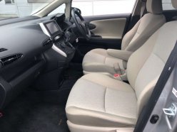 TOYOTA WISH 1.8X 4WD 2010