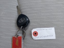 TOYOTA WISH 1.8X 4WD 2010