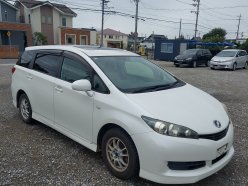 TOYOTA WISH 1.8X HID Selection 2010