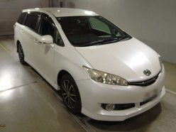 TOYOTA WISH 1.8X 2012