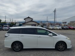 TOYOTA WISH 1.8X 2012