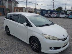 TOYOTA WISH 1.8X 2012