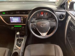 TOYOTA AURIS 150X S Package 2012