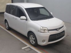 TOYOTA SIENTA DICE 4WD 2011