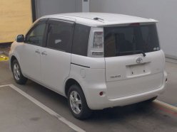 TOYOTA SIENTA DICE 4WD 2011