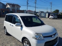 TOYOTA SIENTA DICE 4WD 2011