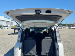 TOYOTA SIENTA DICE 4WD 2011