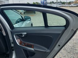 VOLVO S 60 (Комплектация с люком) 2011