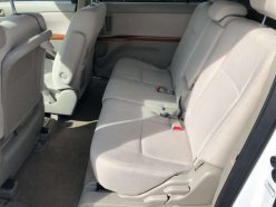 TOYOTA ISIS L G Edition 2010
