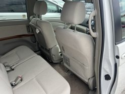 TOYOTA ISIS L G Edition 2010