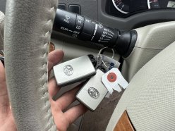 TOYOTA ISIS L G Edition 2010