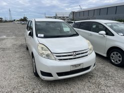 TOYOTA ISIS L G Edition 2010