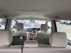 TOYOTA ISIS L G Edition 2010