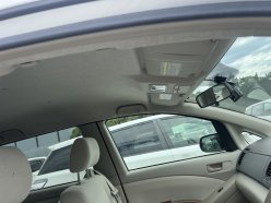 TOYOTA ISIS L G Edition 2010
