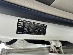 TOYOTA ISIS L G Edition 2010