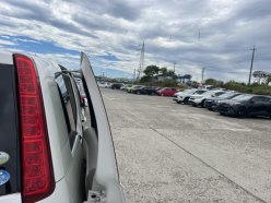 TOYOTA ISIS L G Edition 2010