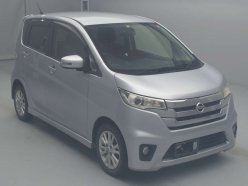 NISSAN DAYZ Highway Star - X 4WD 2014
