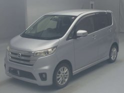 NISSAN DAYZ Highway Star - X 4WD 2014