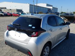 TOYOTA YARIS X 2020