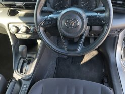 TOYOTA YARIS X 2020
