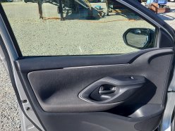 TOYOTA YARIS X 2020