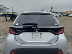 TOYOTA YARIS X 2020